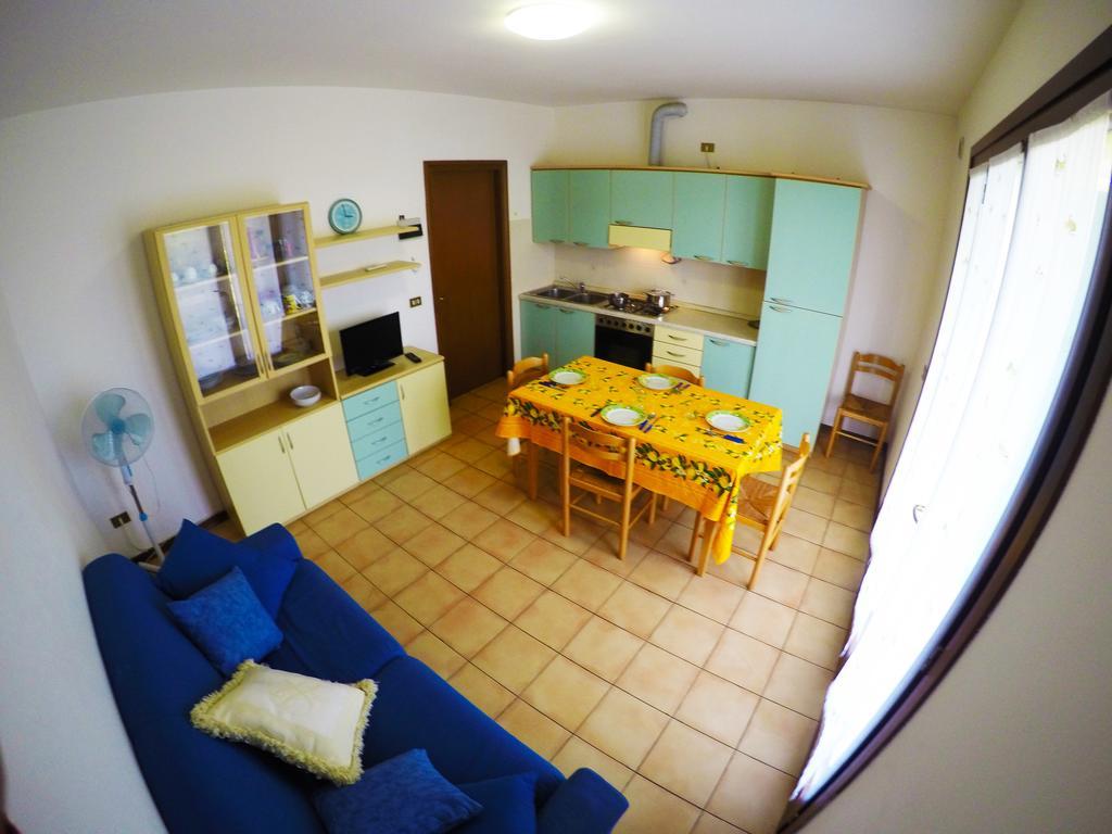 Villaggio Laguna - Agenzia Cocal カオルレ 部屋 写真
